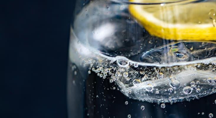 Cara mengatasi pipa tersumbat dengan air soda